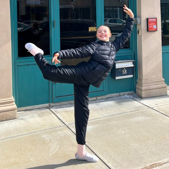 Meet your Posher, Cailin - Picture 1 of 1